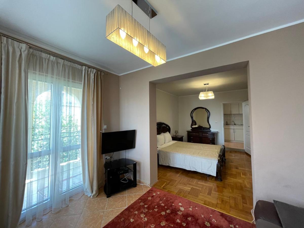 Villa Semashko Bar Εξωτερικό φωτογραφία